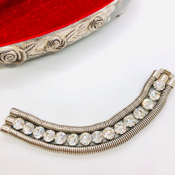 Gorgeous Vintage Crystal Bracelet UNIQUE! - Picture 9 of 13